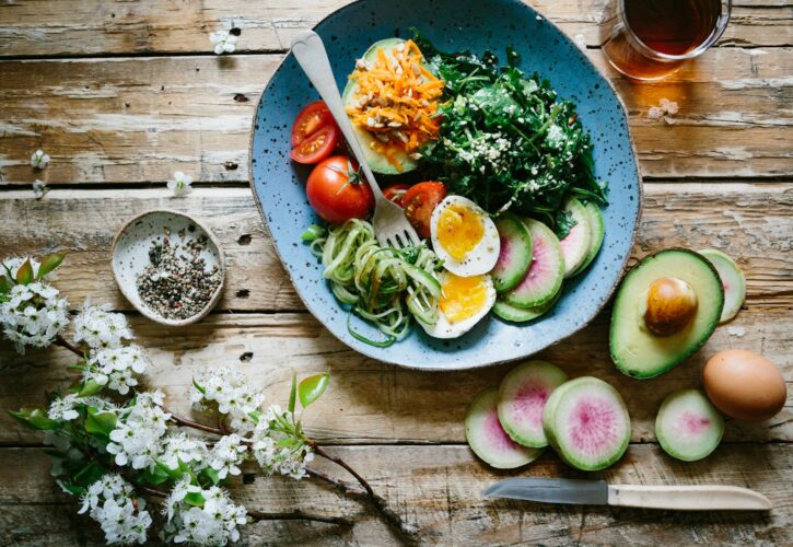Older people and food: independence, locality and diet
