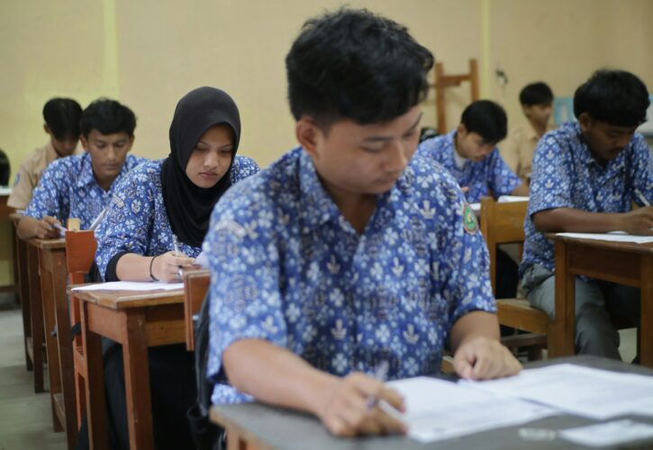How to Ace Online Exams: Proctoring Tools and Cheat-Proof Strategies